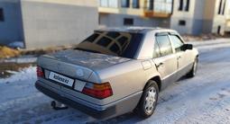 Mercedes-Benz E 230 1992 года за 1 750 000 тг. в Астана – фото 3