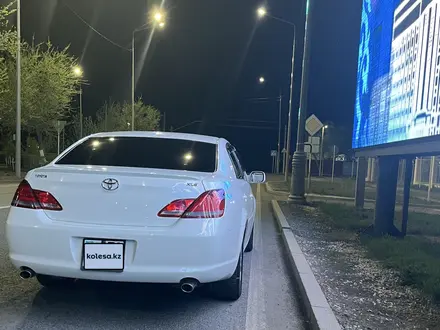 Toyota Avalon 2009 года за 7 500 000 тг. в Атырау – фото 3