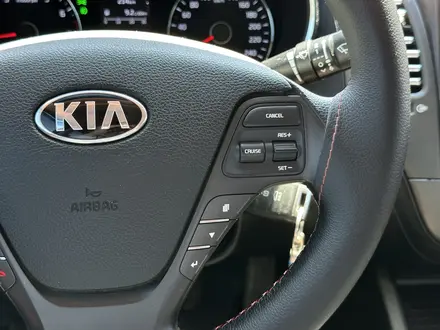 Kia Cerato 2017 года за 6 900 000 тг. в Атырау – фото 19