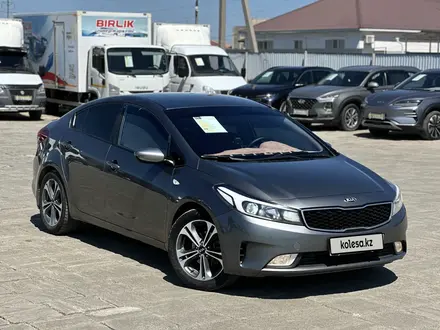 Kia Cerato 2017 года за 6 900 000 тг. в Атырау – фото 2