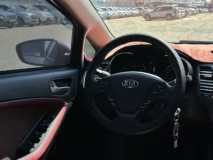 Kia Cerato 2017 года за 6 900 000 тг. в Атырау – фото 7