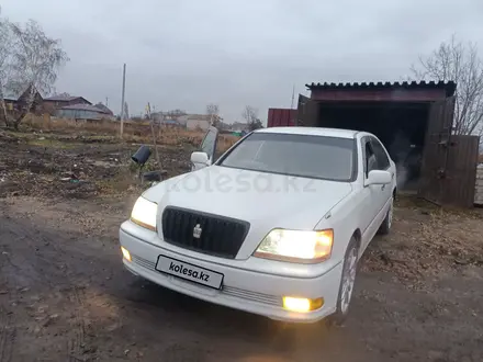 Toyota Crown Majesta 2002 года за 5 000 000 тг. в Астана – фото 2