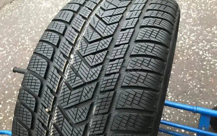 285/45 R22 и 325/40 R22 Pirelli Scorpion Winter для GLS за 2 400 000 тг. в Алматы