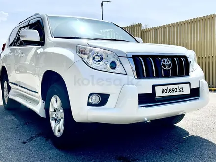 Toyota Land Cruiser Prado 2011 года за 17 100 000 тг. в Алматы – фото 2