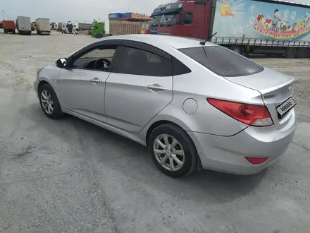 Hyundai Accent 2011 года за 2 800 000 тг. в Шымкент – фото 13