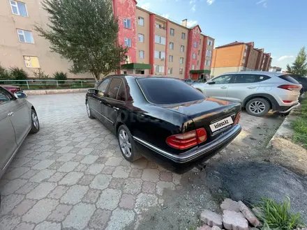 Mercedes-Benz E 320 1998 года за 4 000 000 тг. в Астана – фото 7