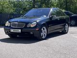 Mercedes-Benz C 320 2001 года за 2 990 000 тг. в Караганда