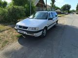 Volkswagen Passat 1995 года за 1 100 000 тг. в Есик