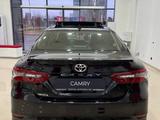Toyota Camry 2023 года за 16 800 000 тг. в Актау – фото 3