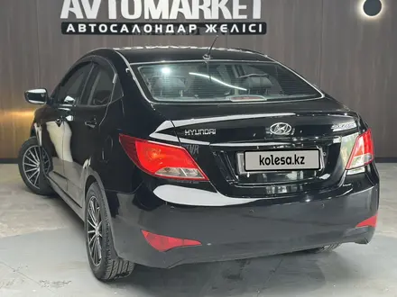Hyundai Solaris 2015 года за 5 600 000 тг. в Актобе – фото 5
