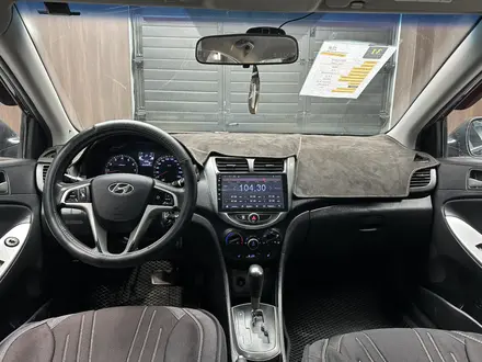 Hyundai Solaris 2015 года за 5 600 000 тг. в Актобе – фото 9