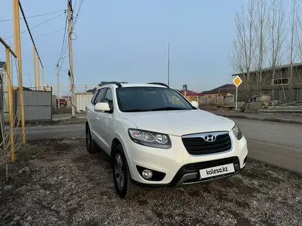 Hyundai Santa Fe 2011 года за 7 300 000 тг. в Астана – фото 3