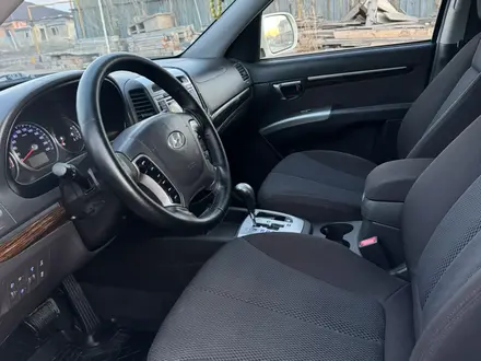 Hyundai Santa Fe 2011 года за 7 300 000 тг. в Астана – фото 8