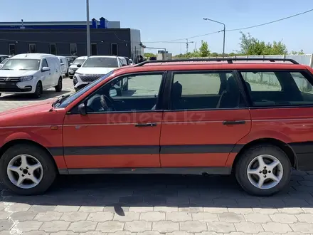 Volkswagen Passat 1993 года за 990 000 тг. в Караганда – фото 8