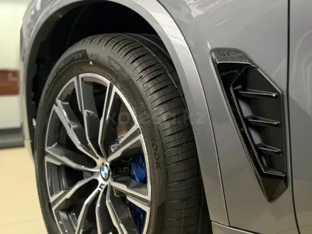 BMW X5 XDrive 40i 2026 года за 65 900 000 тг. в Караганда – фото 17