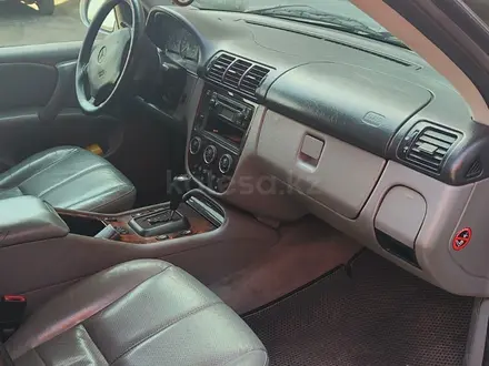 Mercedes-Benz ML 320 2002 года за 4 300 000 тг. в Петропавловск – фото 6