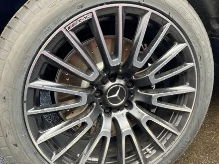 Mercedes-Benz G 63 AMG 4MATIC 2025 года за 176 500 000 тг. в Алматы – фото 16
