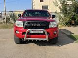 Toyota Tacoma 2009 года за 11 800 000 тг. в Уральск – фото 2