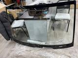 Стекло лобовое Hyundai Custin новое в оригинале. за 100 500 тг. в Алматы