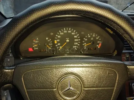 Mercedes-Benz C 220 1993 годаүшін2 200 000 тг. в Алматы – фото 5