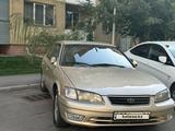 Toyota Camry 2000 года за 3 300 000 тг. в Алматы – фото 2