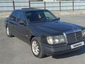 Mercedes-Benz E 200 1990 годаүшін2 000 000 тг. в Караганда – фото 12