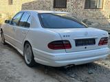 Mercedes-Benz E 55 AMG 2001 года за 3 700 000 тг. в Шымкент – фото 2