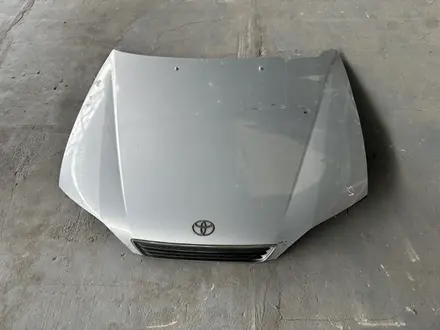 Капот Toyota Windom mcv20 за 60 000 тг. в Караганда