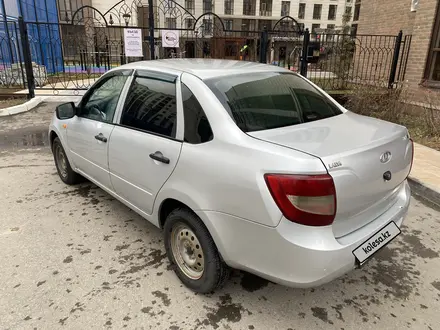 ВАЗ (Lada) Granta 2190 2014 года за 1 550 000 тг. в Астана – фото 3