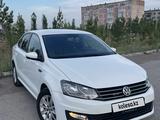Volkswagen Polo 2019 года за 6 300 000 тг. в Караганда – фото 2