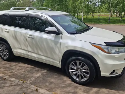 Toyota Highlander 2014 года за 12 500 000 тг. в Астана – фото 2