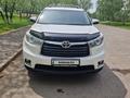 Toyota Highlander 2014 года за 12 500 000 тг. в Астана