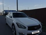Infiniti Q70 2016 года за 15 500 000 тг. в Петропавловск – фото 2