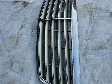 Решетка радиатора облицовка на W211 за 30 000 тг. в Шымкент