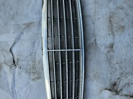 Решетка радиатора облицовка на W211 за 30 000 тг. в Шымкент – фото 3