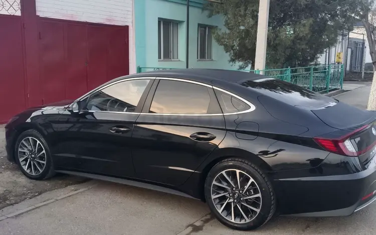 Hyundai Sonata 2021 года за 9 400 000 тг. в Шымкент