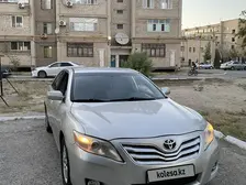 Toyota Camry, 2010