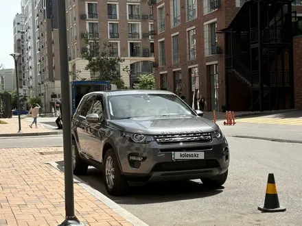 Land Rover Discovery 2015 года за 12 000 000 тг. в Алматы – фото 14