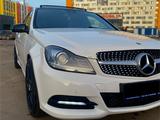 Mercedes-Benz C 180 2013 годаүшін4 200 000 тг. в Астана – фото 2