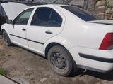 Volkswagen Bora 2000 года за 700 000 тг. в Семей