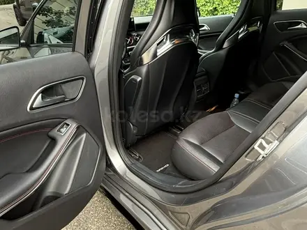 Mercedes-Benz A 45 AMG 2014 года за 13 500 000 тг. в Алматы – фото 18