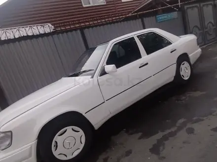 Mercedes-Benz E 230 1992 года за 800 000 тг. в Алматы – фото 6