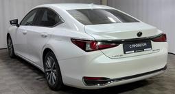 Lexus ES 250 2019 годаүшін17 000 000 тг. в Алматы – фото 2