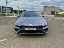 Hyundai Elantra, 2023