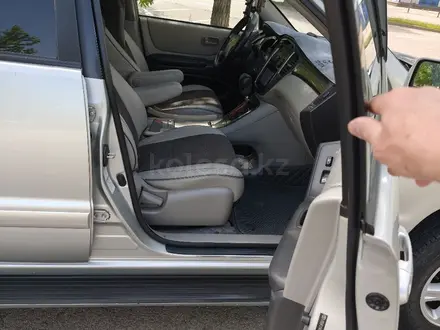 Toyota Highlander 2003 года за 7 500 000 тг. в Алматы – фото 8
