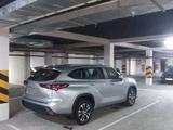 Toyota Highlander 2024 годаүшін28 500 000 тг. в Актау