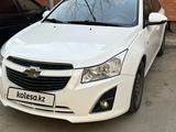 Chevrolet Cruze 2014 года за 3 900 000 тг. в Павлодар – фото 2