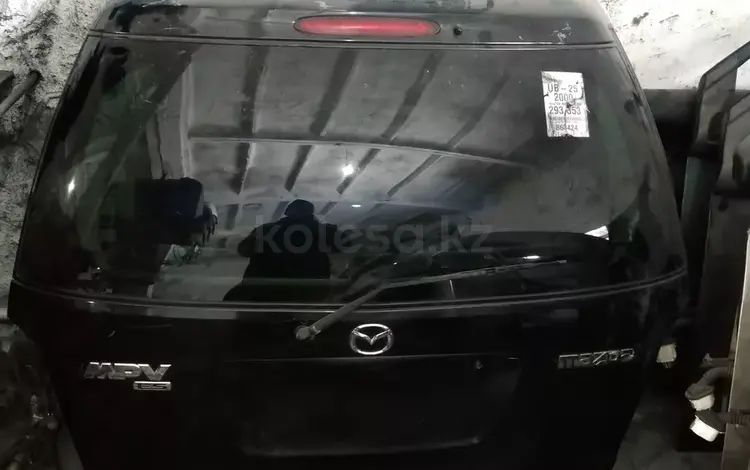 Крышка багажника mpv за 45 000 тг. в Караганда