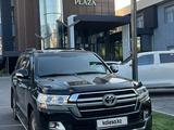 Toyota Land Cruiser 2019 года за 35 000 000 тг. в Шымкент