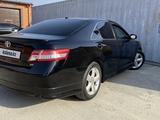 Toyota Camry 2010 года за 6 900 000 тг. в Атырау – фото 3